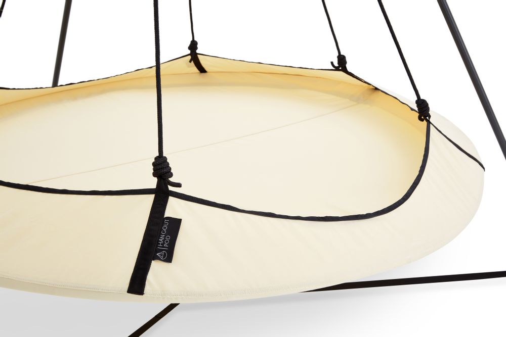 Conference tables - Cream and Black Hangout Pod Set - HANGOUT POD