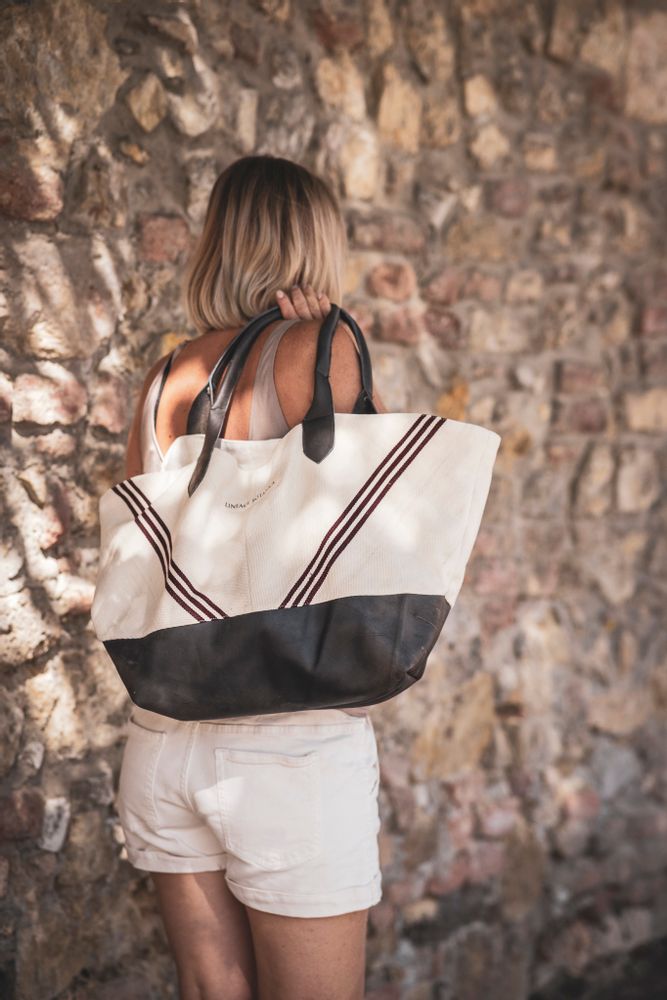 Bags and totes - Bag: Handwoven antique Hungarian hemp - LINEAGE BOTANICA - THE ART OF WELLBEING