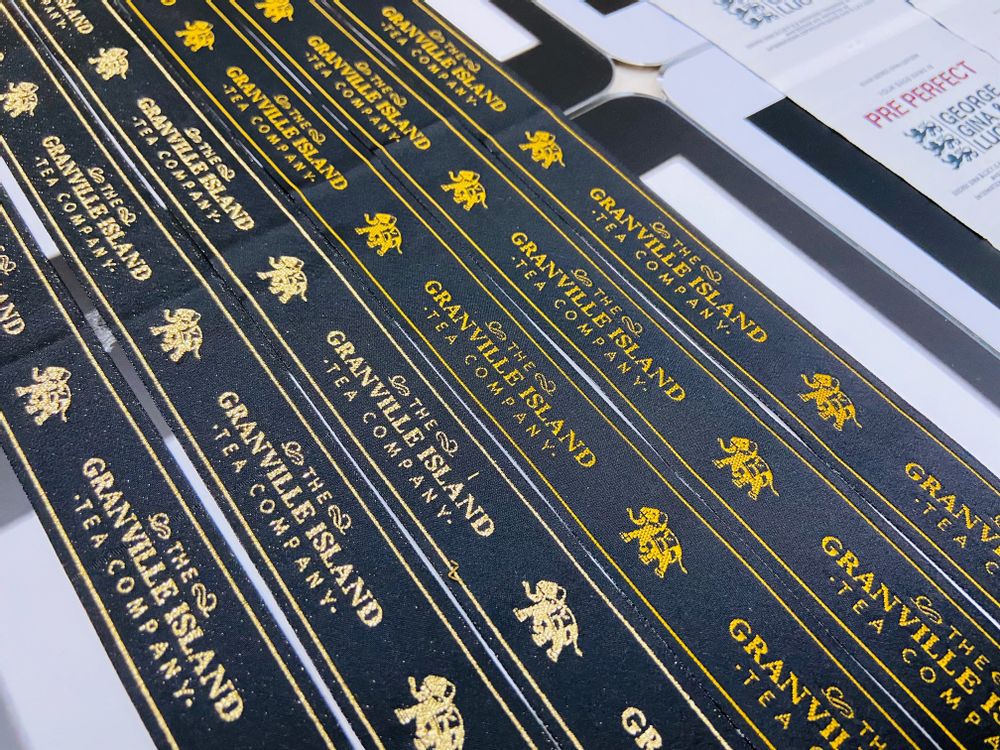 Bed linens - Product woven label - SHUN SUM GROUP LTD.