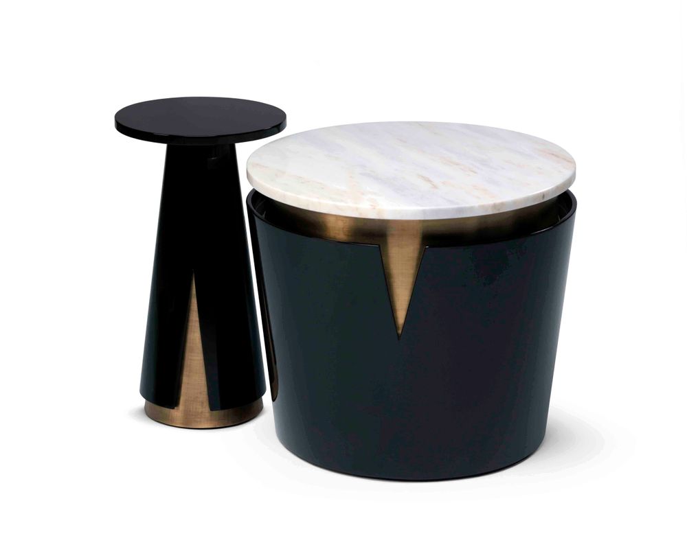 Tables basses - Table d'Appoint Mini Moon en Bois Laqué Noir avec Détails en Laiton - DUISTT