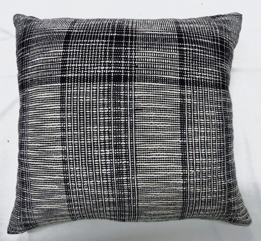 Fabric cushions - CC 739 BEYOND ILLUSION CUSHION - ECOTASAR