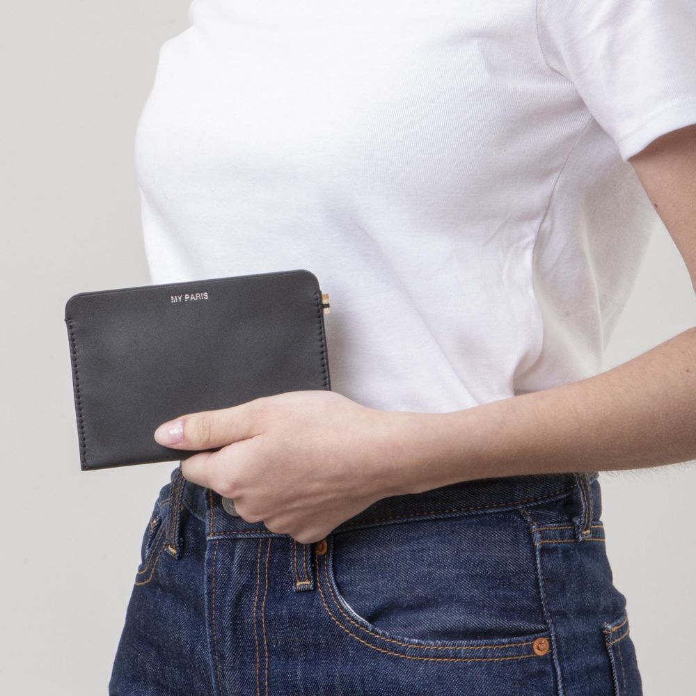 Pochettes - Travel Black - Porte-cartes fin en cuir avec protection RFID. - MLS-MARIELAURENCESTEVIGNY