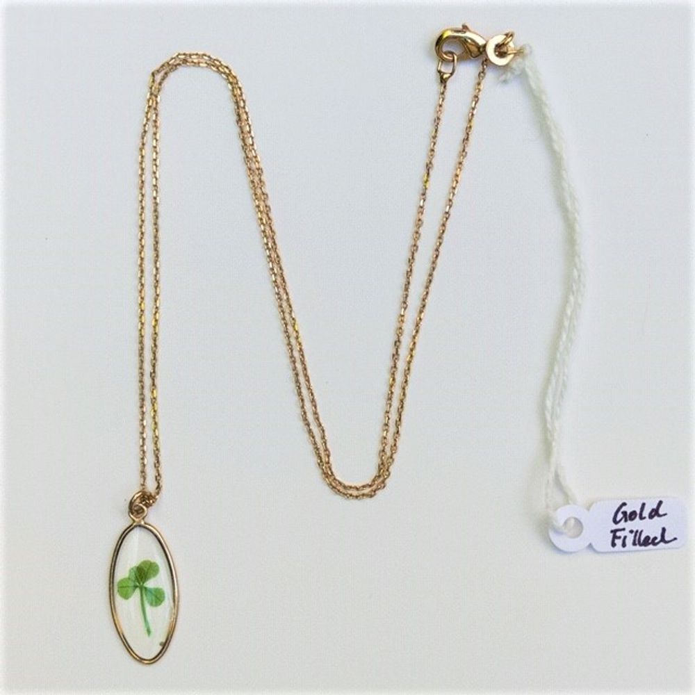 Bijoux - Collier mini trèfle - CARRÉ DE TRÈFLES