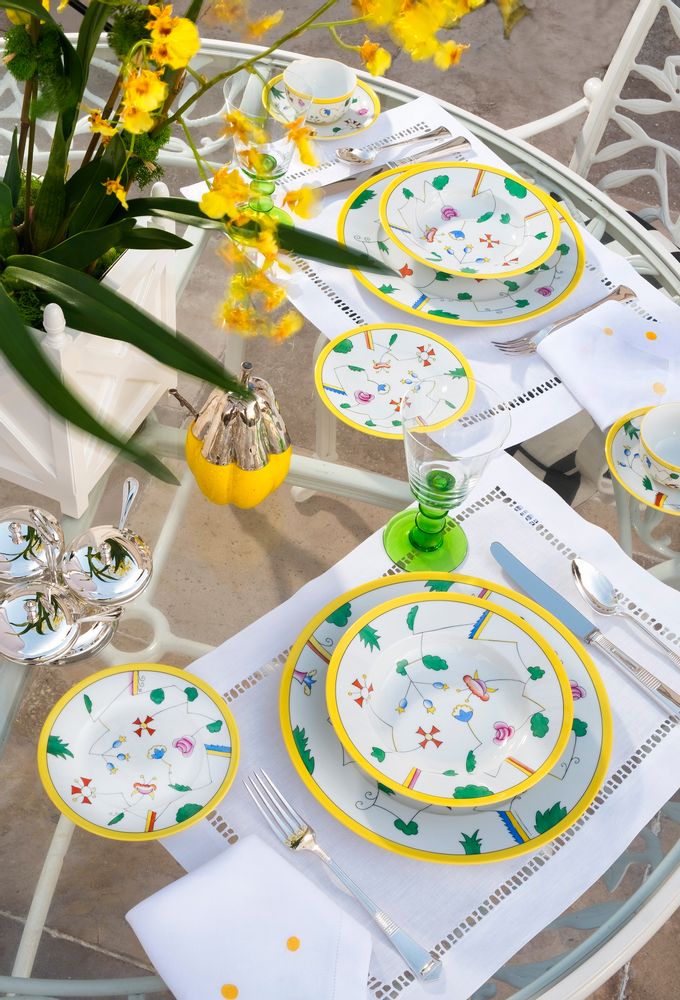 Ceramic - finest viennese handpainted porcelain - AUGARTEN 1718