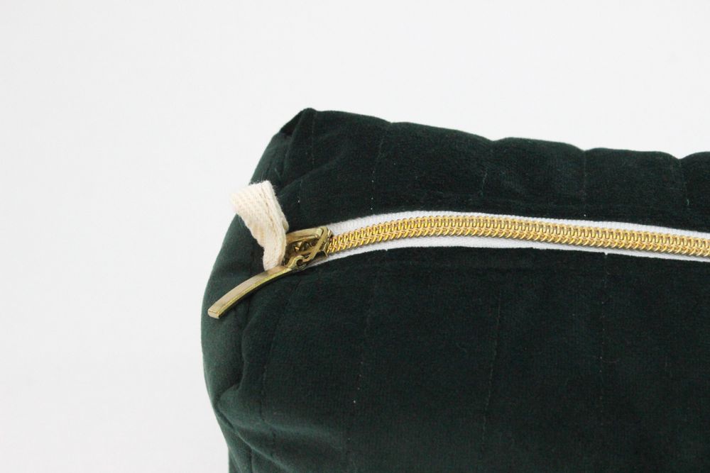 Sacs et cabas - GREEN VELVET TOILETRY BAG - PETIT ALO