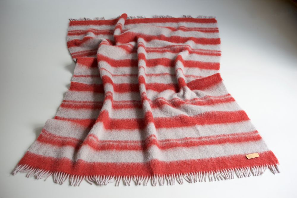 Throw blankets - Blanket Wool - STUDIO RO SMIT