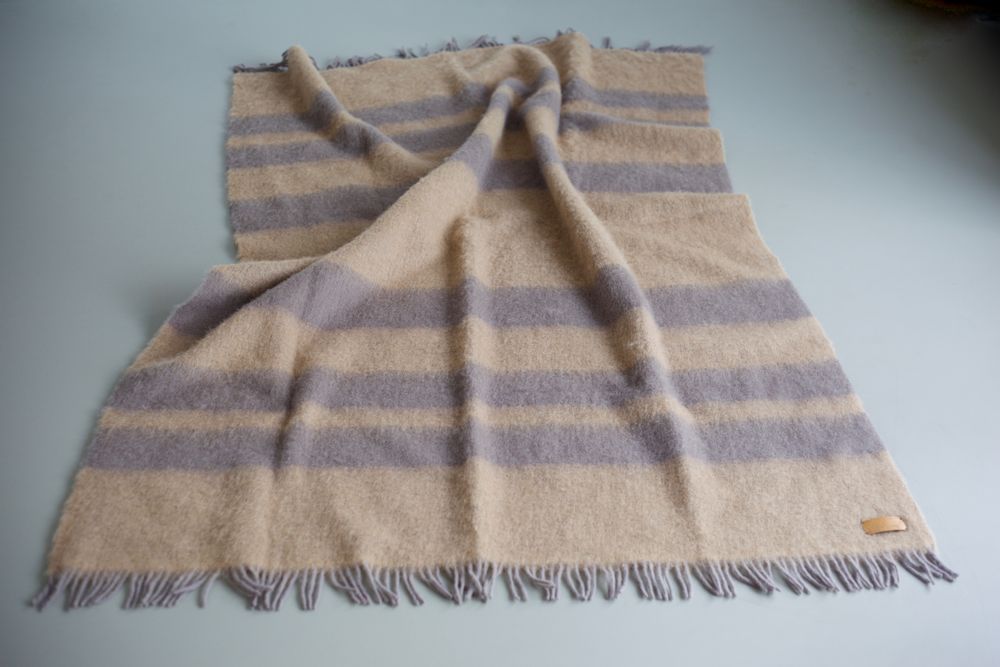 Throw blankets - Blanket Wool - STUDIO RO SMIT