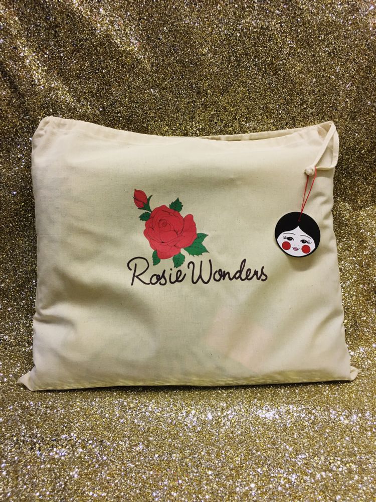 Design objects - Rosie Wonders - Blankets and Cushions - ROSIE WONDERS
