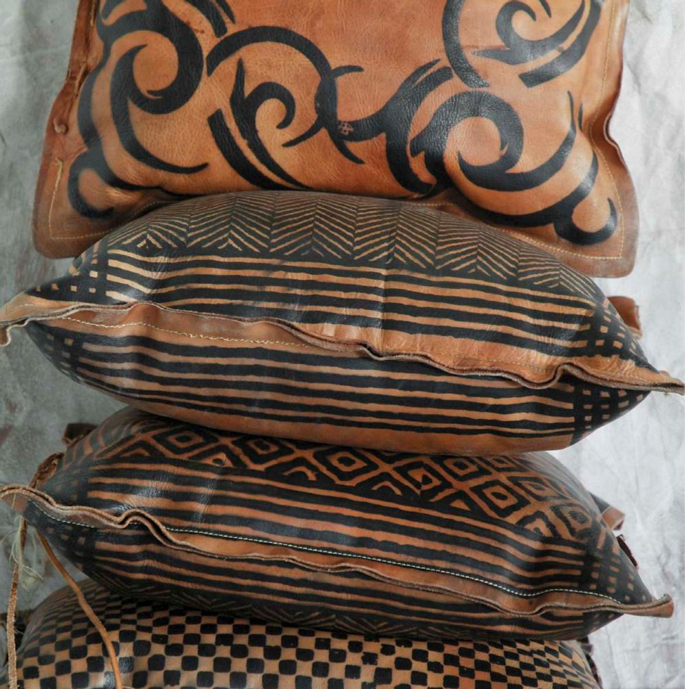 Cushions - LEATHER BAGS - BERTOZZI