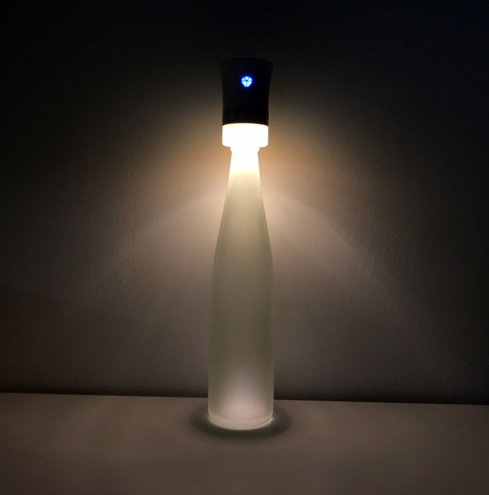 Speakers and radios - Cork Light - LEEDEYEON