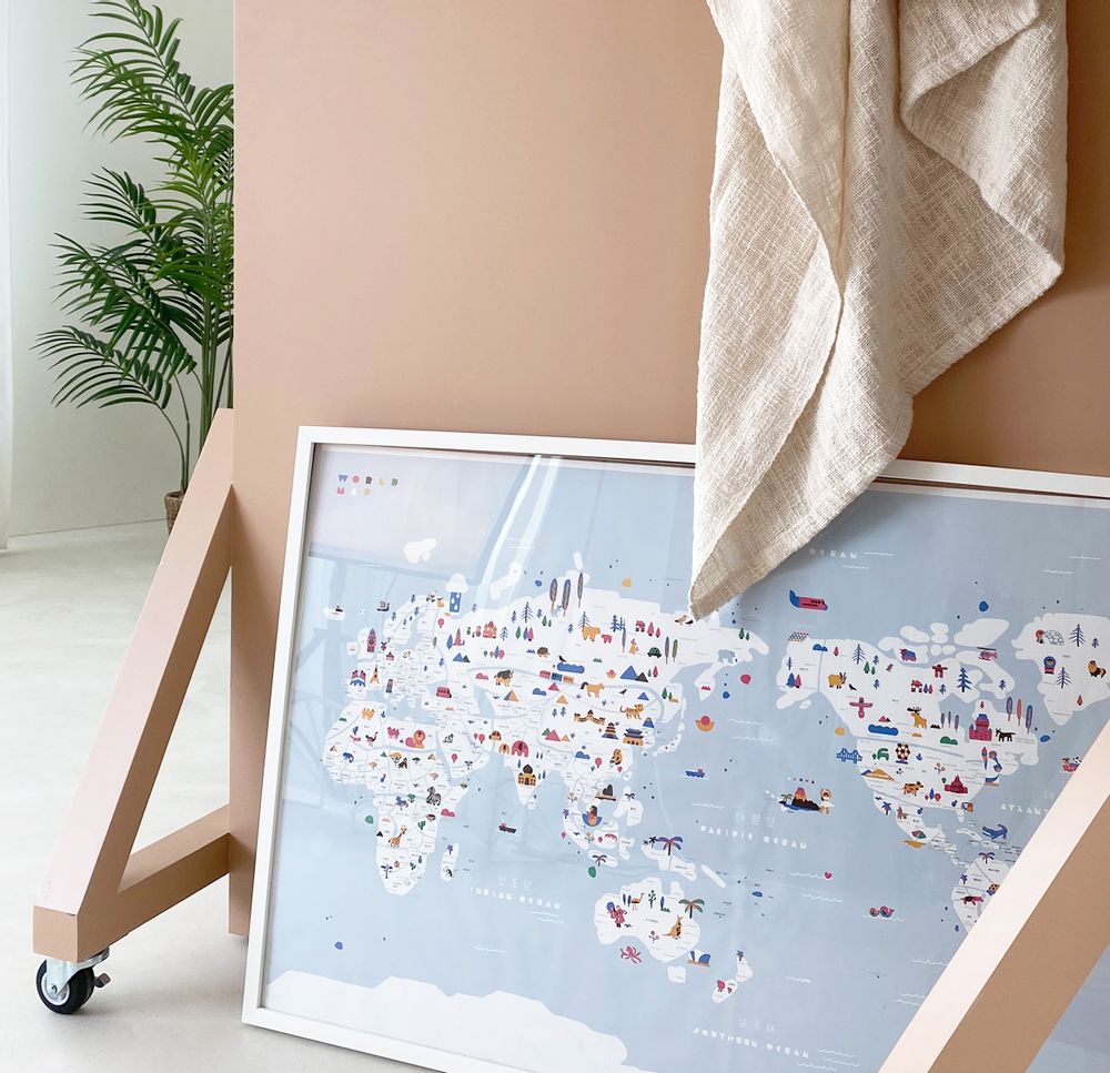 Design objects - HELLO! WORLD MAP (waterproof world map) - ROUND GROUND