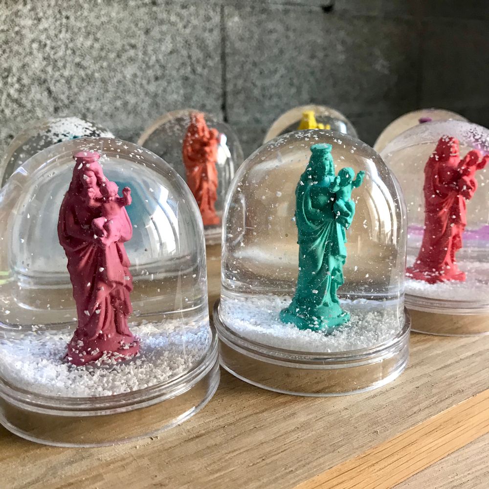 Objets déco enfant - Boule à neige - J'AI VU LA VIERGE