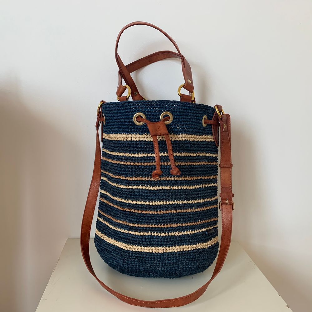 Bags and totes - Adiposa Bag - CAMALYA