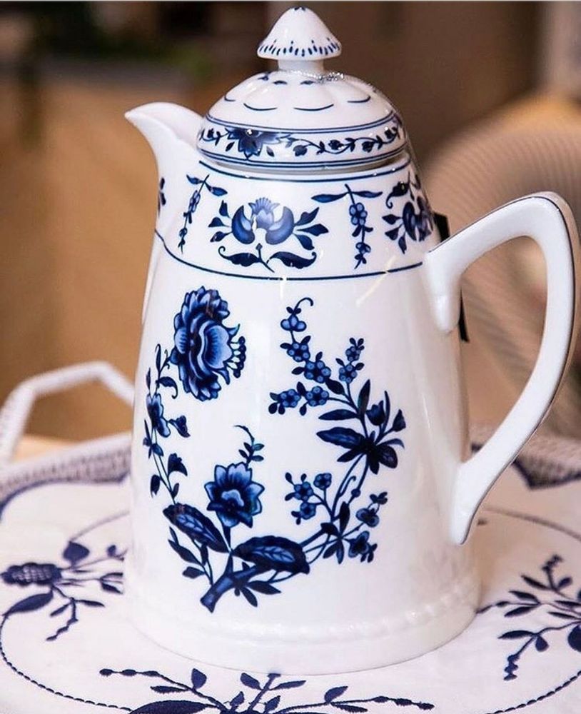 Objets design - Carafe en porcelaine. - ISHELA EUROPA LDA