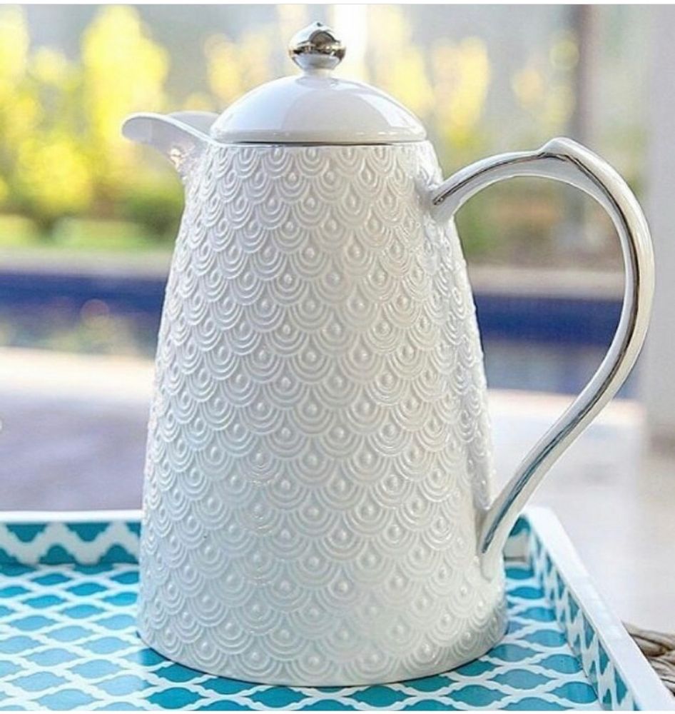 Objets design - Carafe en porcelaine. - ISHELA EUROPA LDA