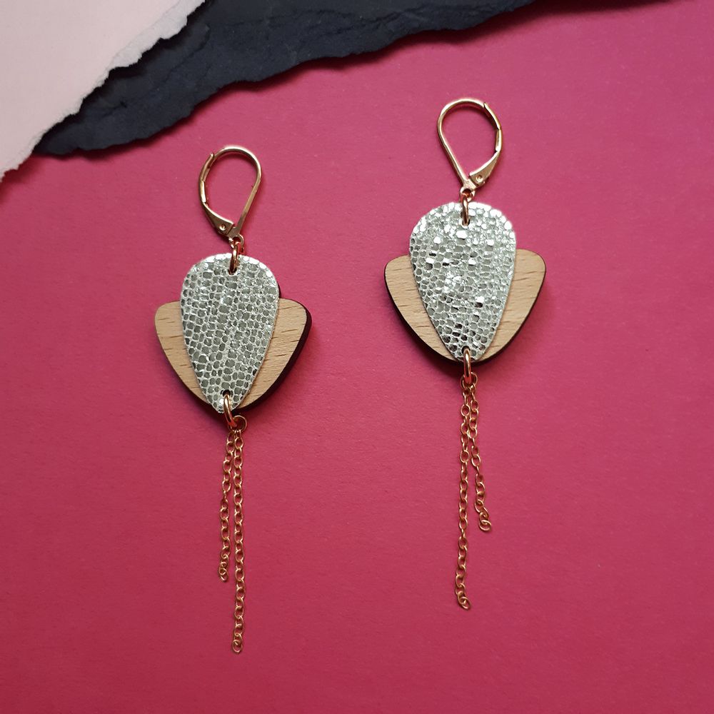 Jewelry - MAGNOLIA wooden and leather pendants - NI UNE NI DEUX BIJOUX