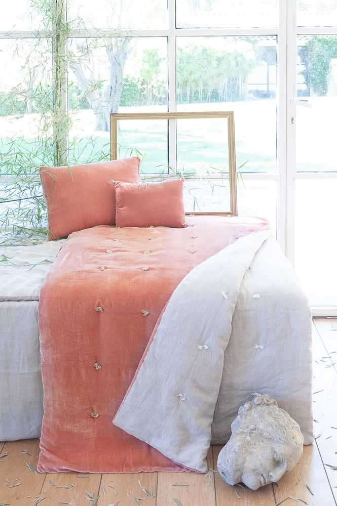 Throw blankets - FORTUNA Sofa Cover - EN FIL D'INDIENNE...