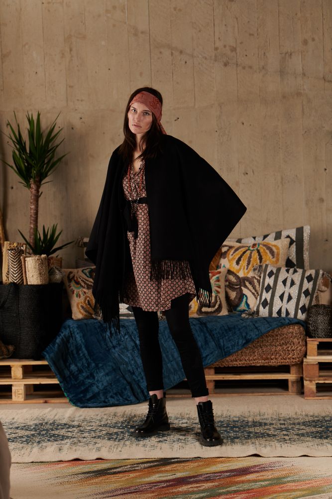 Apparel - Poncho Sioux - LA CABANE DE STELLA