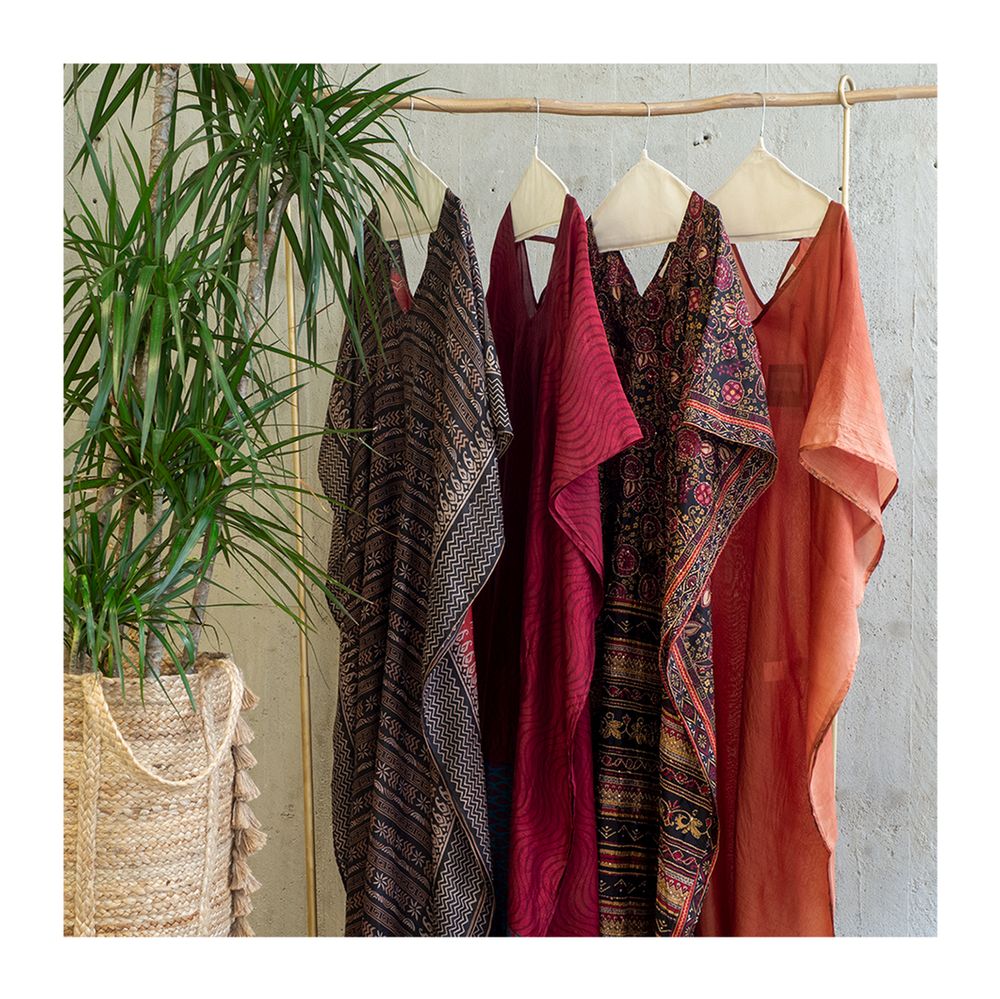 Prêt-à-porter - Caftan dos nu SARI - LA CABANE DE STELLA