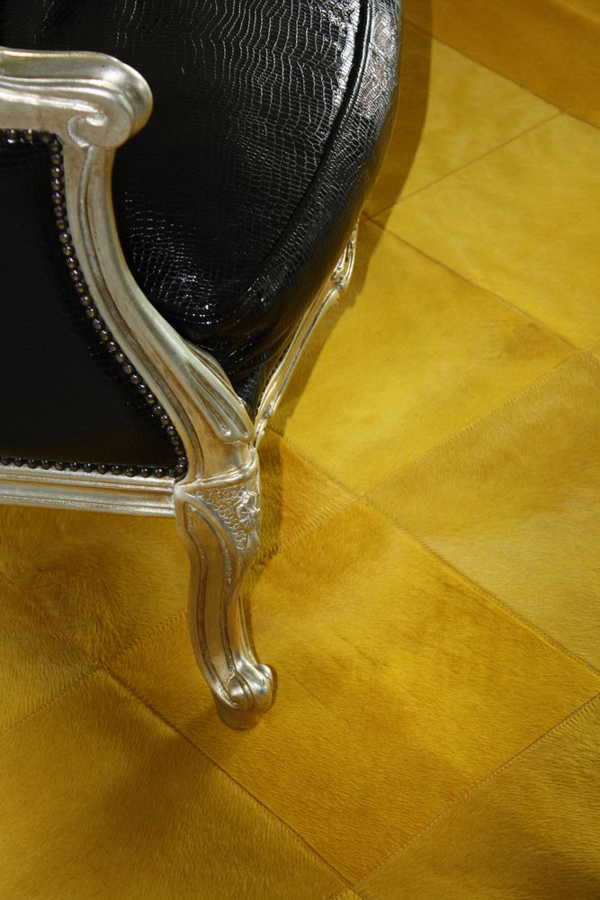 Tapis sur-mesure - Tapis en peau de vache teinté  - TERGUS