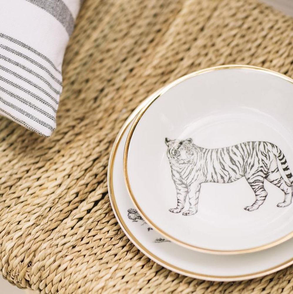 Assiettes de réception - Large plate - Limoges porcelain - Animals design - LO DE MANUELA