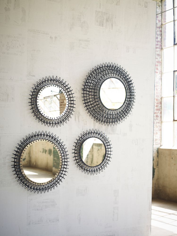 Partitions - Mirror Kaesorn - PIN