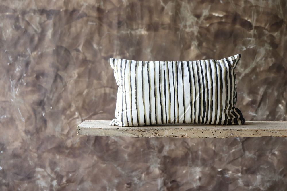 Cushions - ARTIST CUSHION - JUDEE BITUMEN - OUVRAGE
