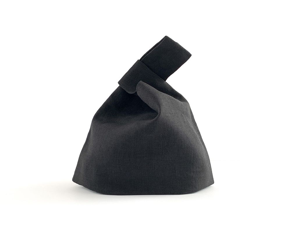 Design objects - Deneb - Black bread basket - MOLFO