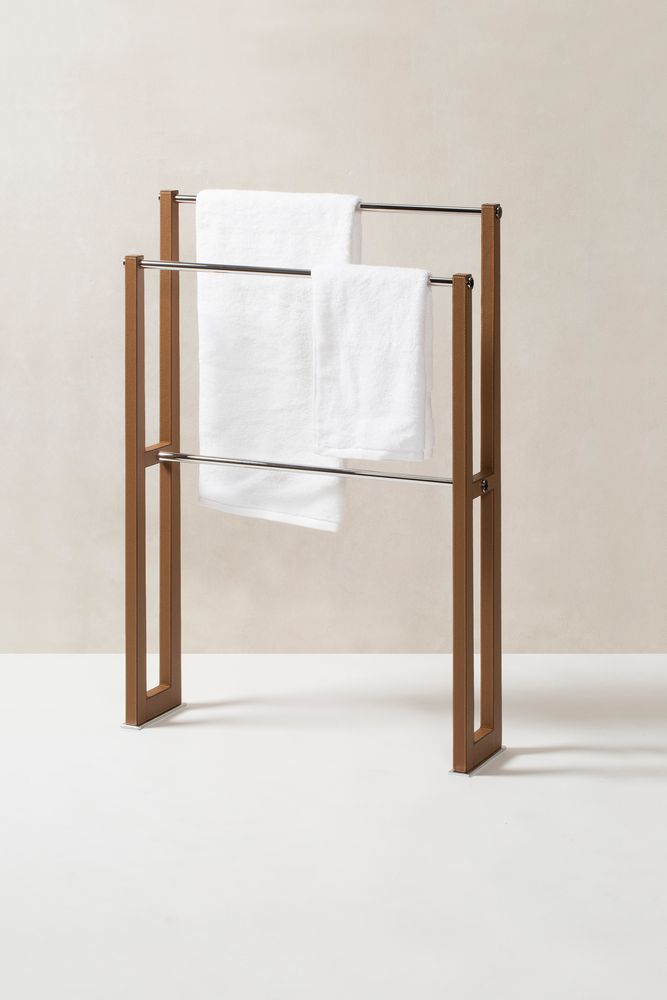 Objets design - VALETS PORTE-VÊTEMENTS & PORTE-SERVIETTES EN CUIR - GIOBAGNARA