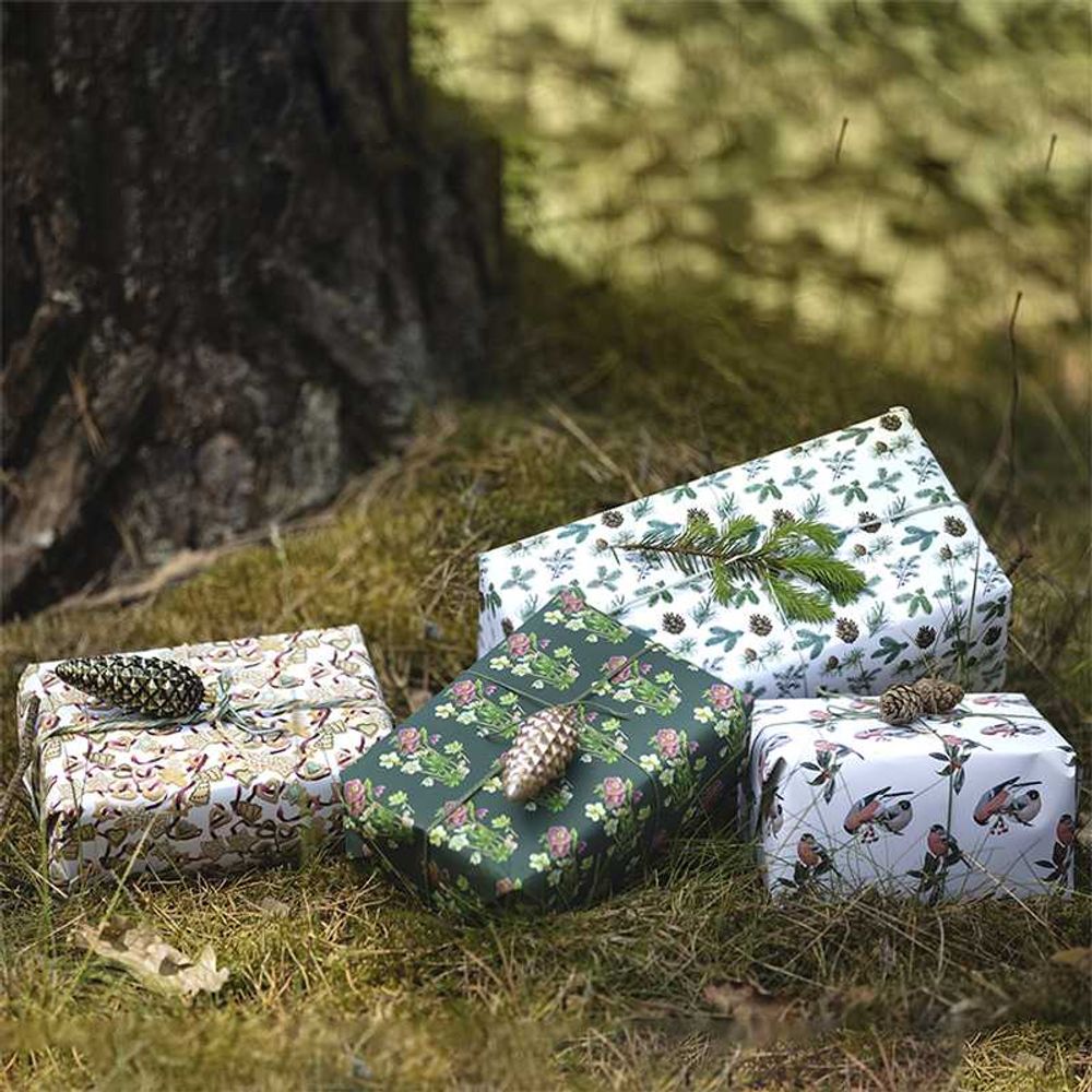 Cadeaux - Emballage cadeau dans du papier recyclé - KOUSTRUP & CO