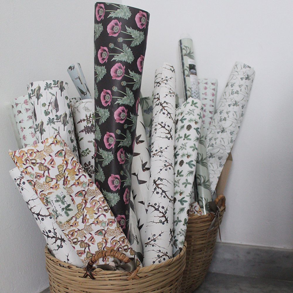 Cadeaux - Emballage cadeau dans du papier recyclé - KOUSTRUP & CO