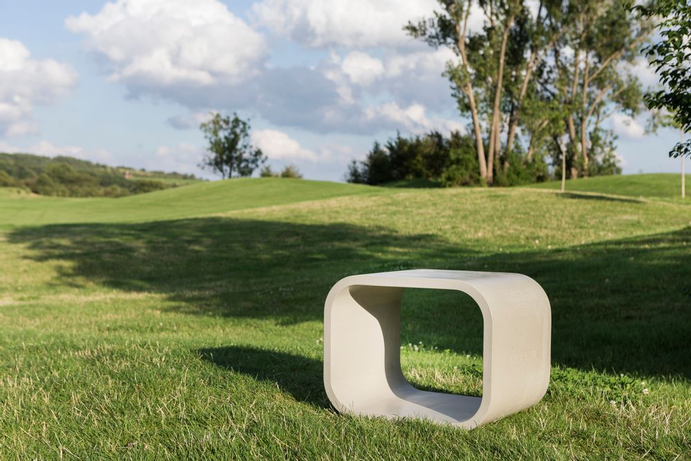 Stools for hospitalities & contracts - OPUS SOLO 1-Seater Concrete Bench / Sideboard / Table / Stool for indoor and outdoor use - CO33 EXKLUSIVE BETONMÖBEL
