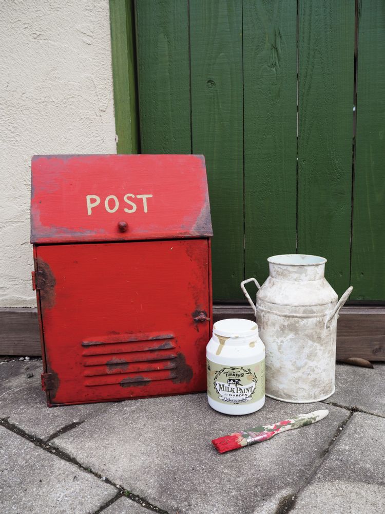 Paints and varnishes - MILK PAINT GARDEN - TURNER COLOUR WORKS LTD