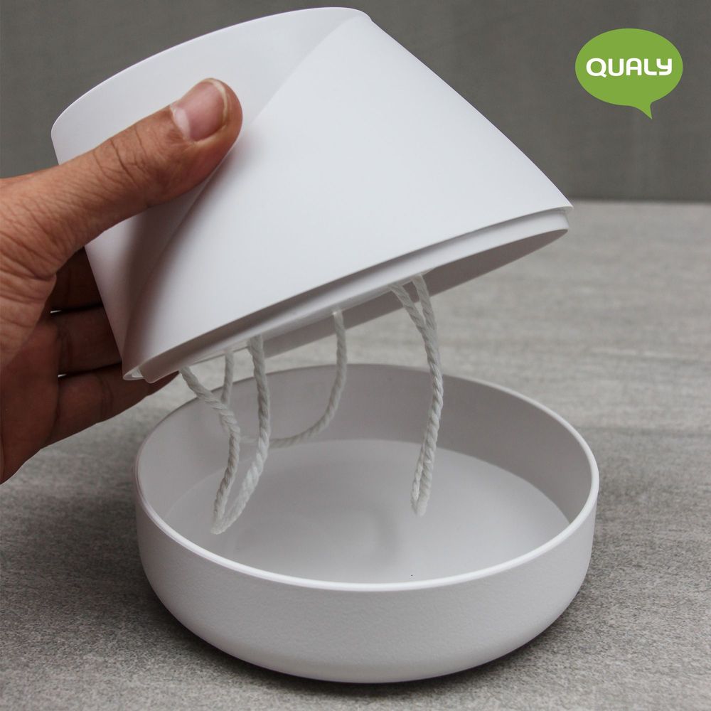 Aménagements pour bureau - Hill Pot : pot de plantes auto-arrosage en plastique recyclé pour jardin intérieur et extérieur - QUALY DESIGN OFFICIAL