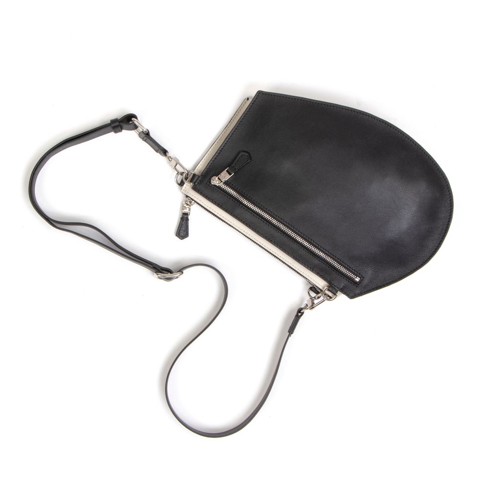Sacs et cabas - Zip Maxi Cut Black - Pochette en cuir de haute qualité plate ultra fine à fermeture éclair - MLS-MARIELAURENCESTEVIGNY