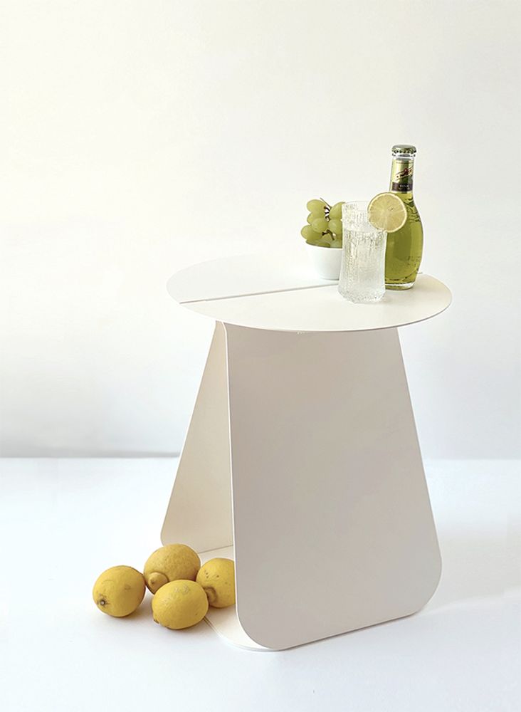 Tables basses - Table d'appoint ronde symétrique YOUMY - Blanc poudré - MADEMOISELLE JO