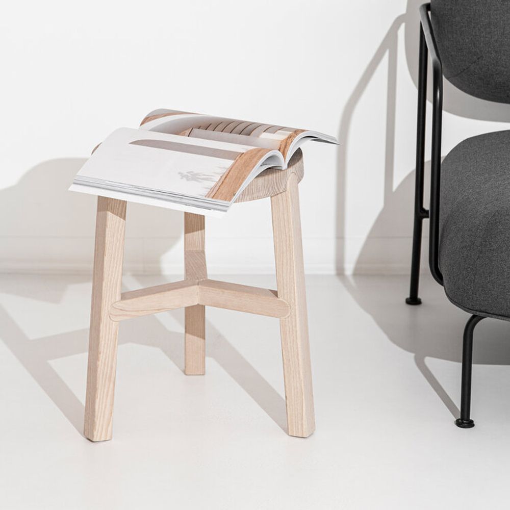 Stools - GLYPH stool - PORVENTURA
