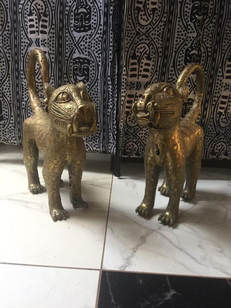 Decorative objects - Wooden and bronze objects or decorative object or decorative object or design object in bronze - HOME DECOR FR