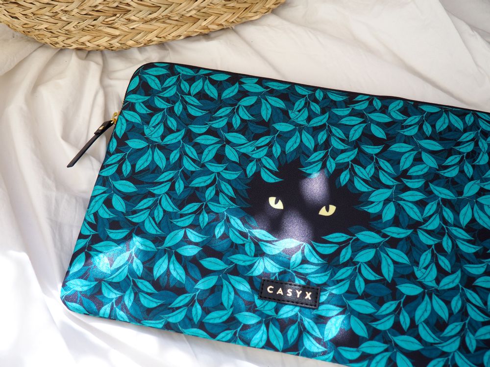 Office sets - Laptop sleeve Macbook iPad : Spying Cat - CASYX