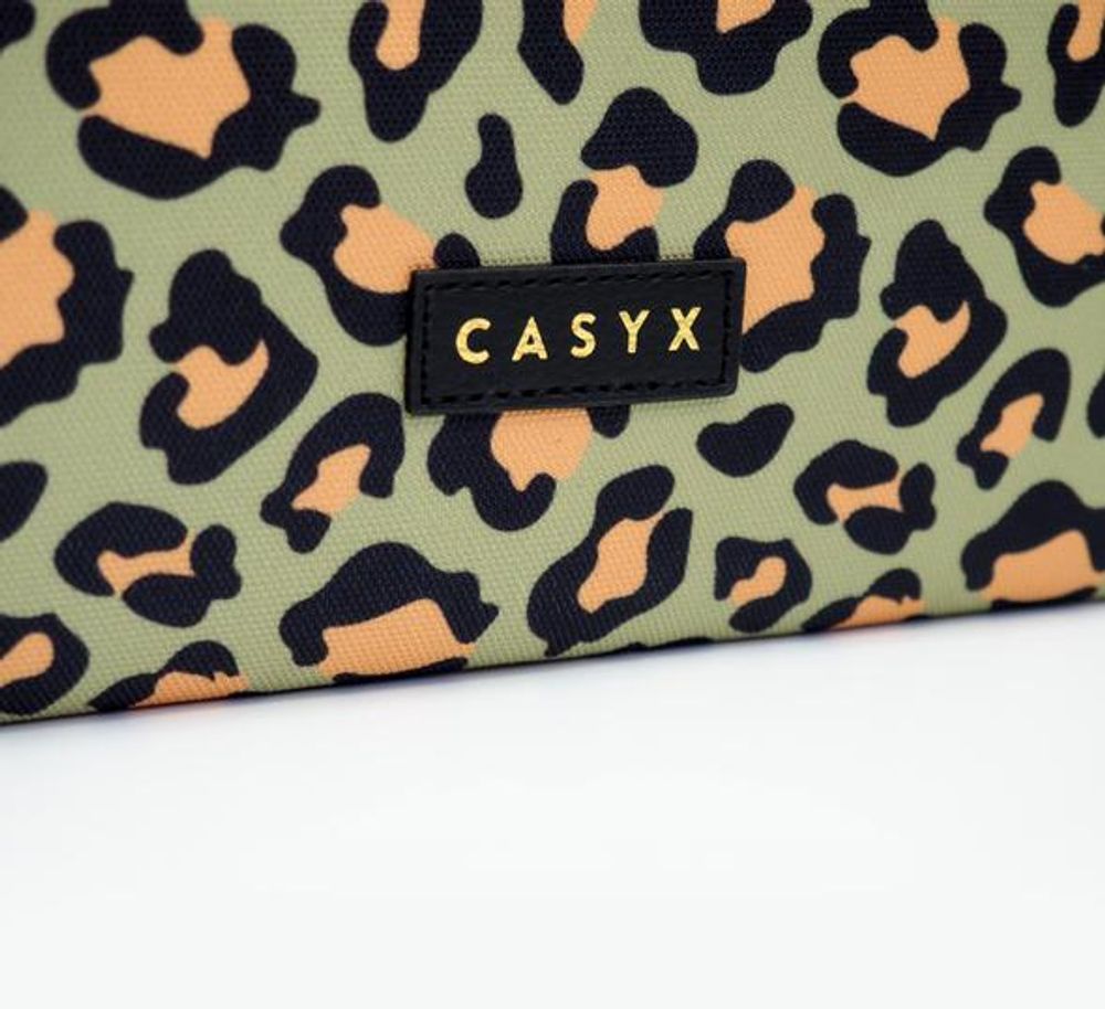 Range-tout - Sacoche / housse d'ordinateur iPad : Olive Leopard - CASYX