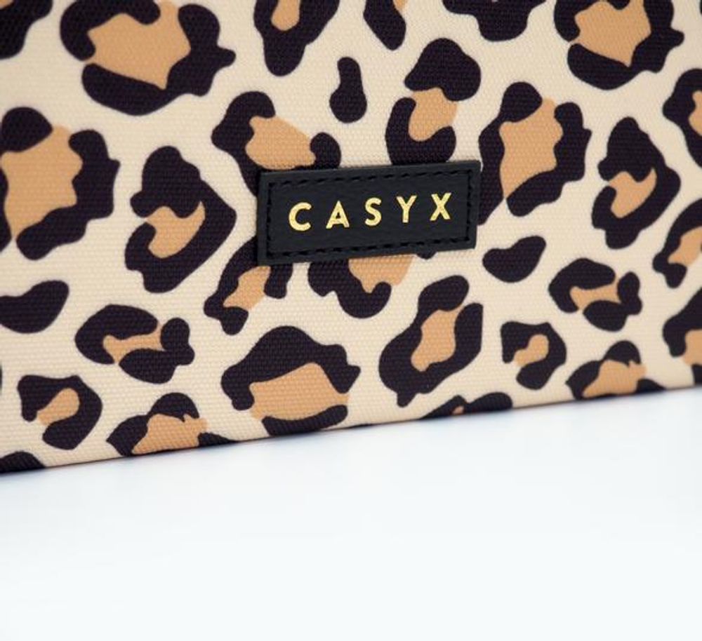 Travel accessories - Laptop sleeve Macbook 13": Savanna Leopard - CASYX