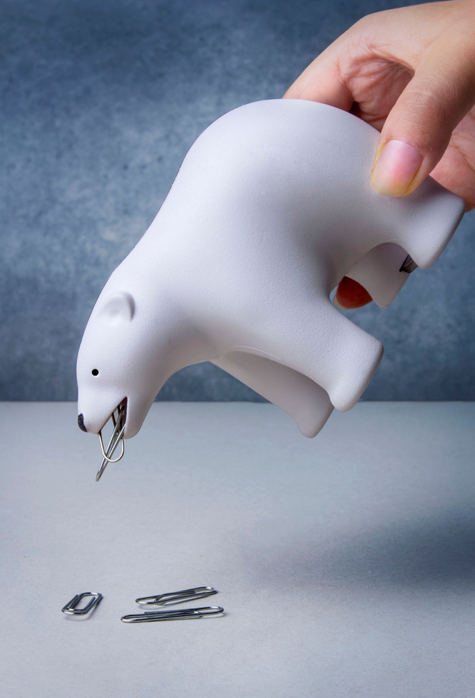 Outdoor space equipments -  Polar Bear Iceberg Facial Tissue Holder : Iceberg Kitchen Collection: 100% recyclable environmentally friendly materials Bathroom. - QUALY DESIGN OFFICIAL