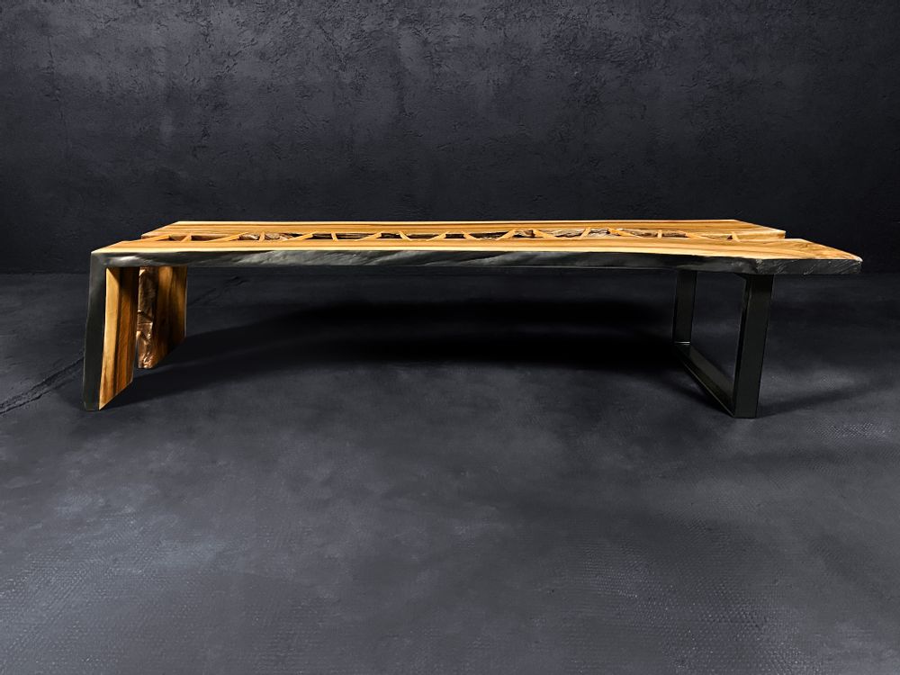 Dining Tables - Table in Burgundy Walnut I Couture Pear - MR LOUIS
