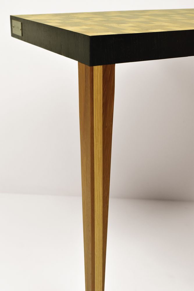 Consoles - Tables de chevet I Camaïeux de bois - MR LOUIS