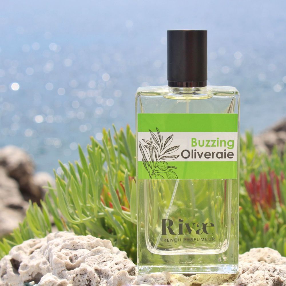 Fragrance for women & men - Buzzing Olive Grove - Eau de toilette Olive Wood and Citrus - RIVAE