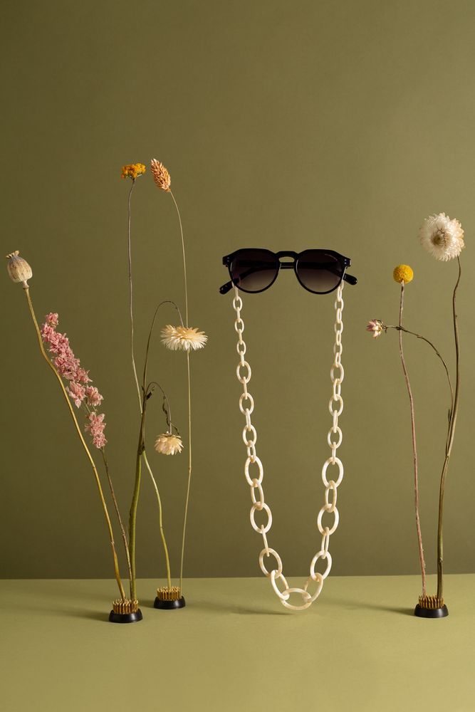 Lunettes - Chaîne Smiley | Nacre | Chaîne de lunettes - ORRIS LONDON