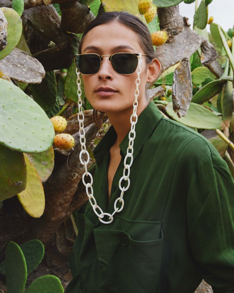 Lunettes - Chaîne Smiley | Nacre | Chaîne de lunettes - ORRIS LONDON