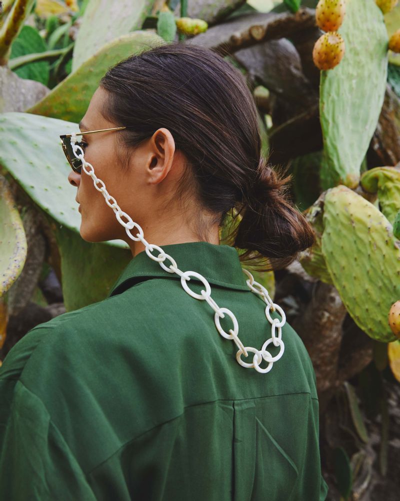 Lunettes - Chaîne Smiley | Nacre | Chaîne de lunettes - ORRIS LONDON