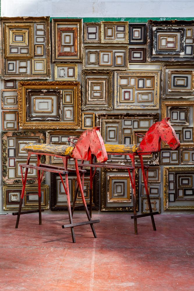 Decorative objects - Mid-century playground horses - ALL'ORIGINE