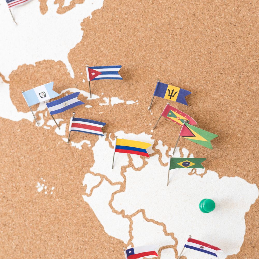 Objets de décoration - Drapeaux & Autocollants - Accessoires de carte - MISS WOOD